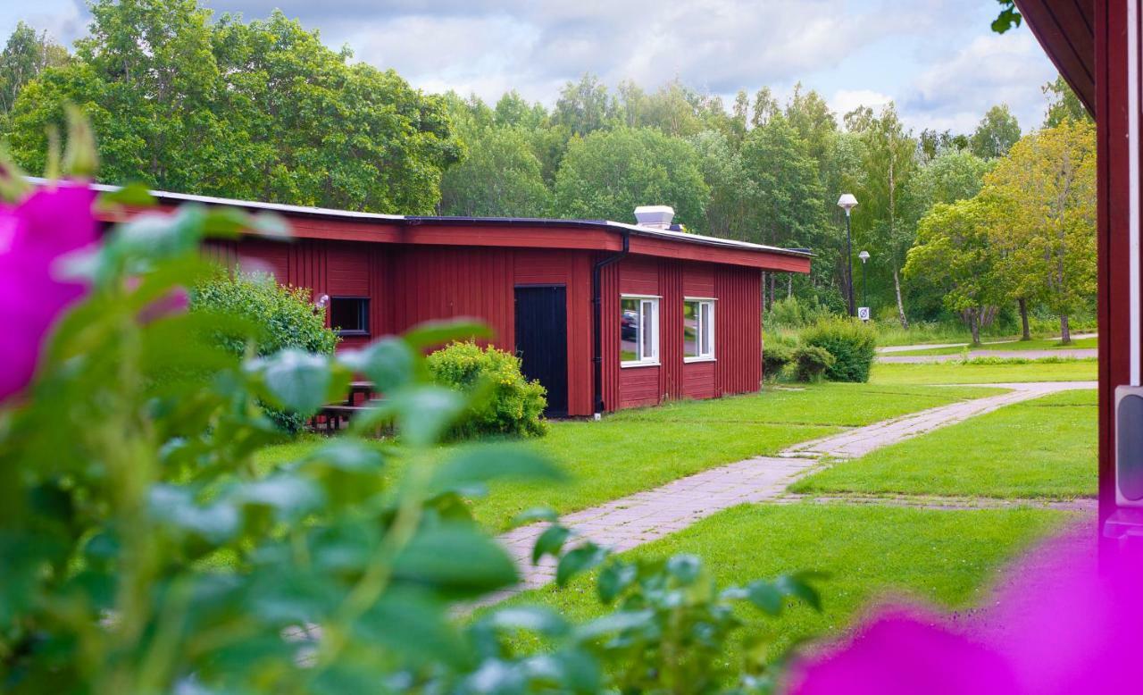 Karlskoga Folkhoegskola Vandrarhem Udden Eksteriør bilde